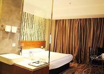 Jiujiang Tianhai Concept Hotel Exterior photo